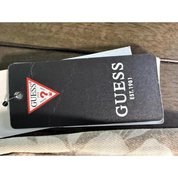 Guess Jeans Party Time Tan Size 28x29 NWT - Picture 13 of 14